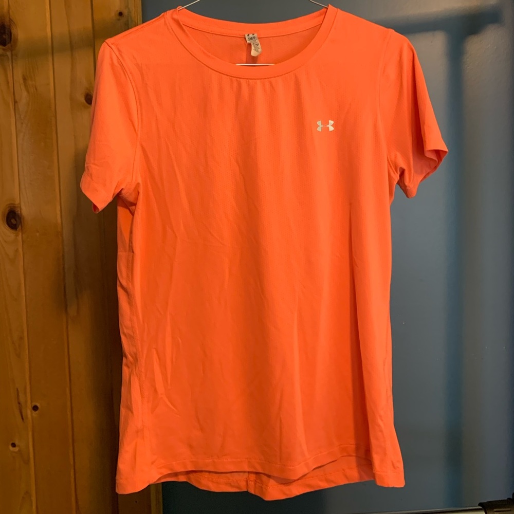 Under Armour fitted heat gear t-shirt